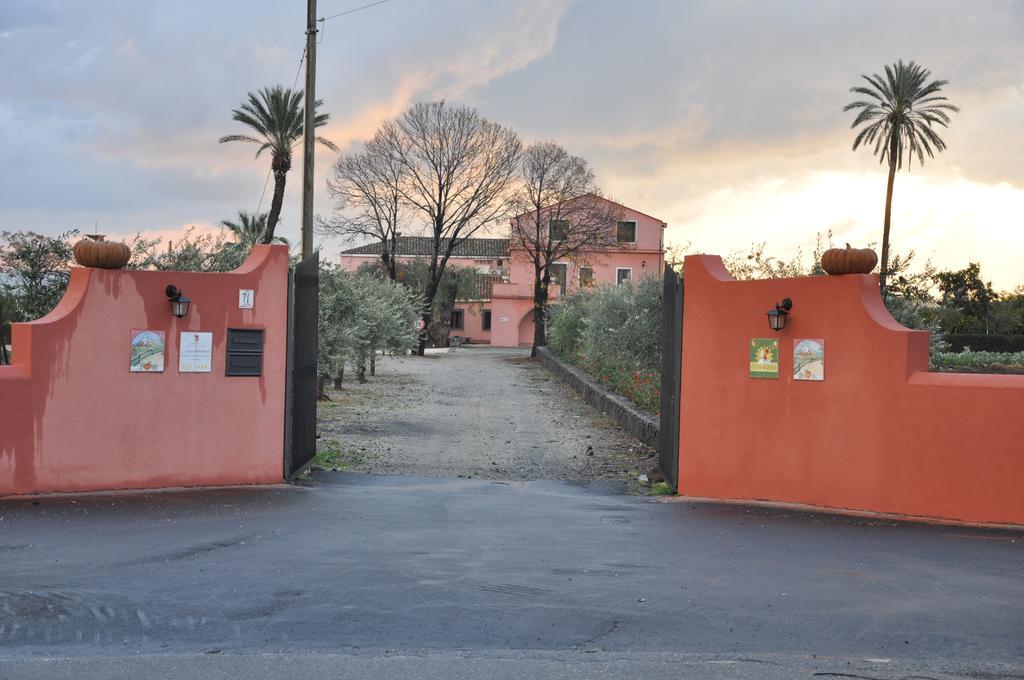 Agriturismo Dell'Etna Riposto Luaran gambar